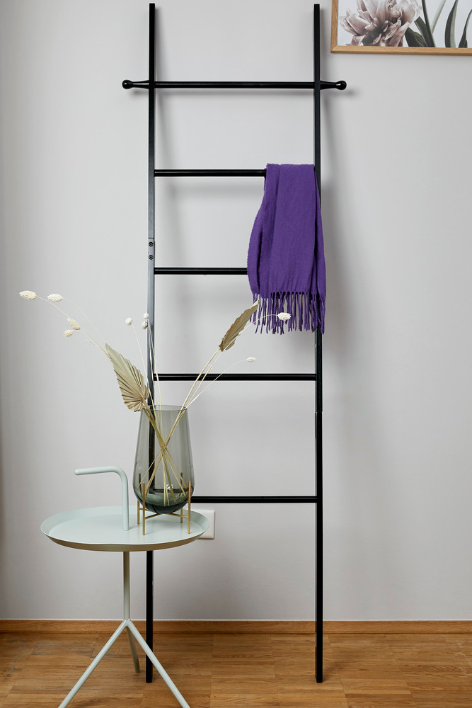 Echelle porte serviette sur pied, porte serviette bambou, noir, Loft, H170 cm  échelle décorative, bambou