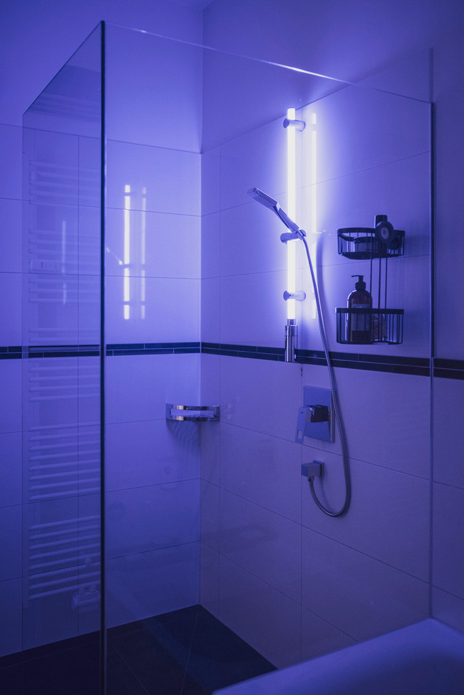 Barre de douche à LED 94 cm 12 couleurs RVB  barre de douche éclairée